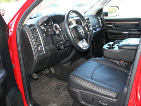 Used 2014 RAM 1500 Laramie RWD image 11