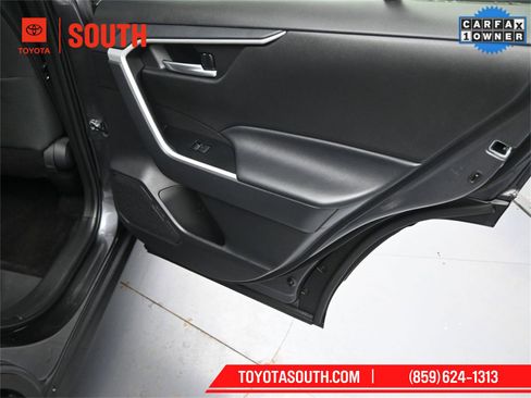 Certified 2025 Toyota RAV4 XLE image 30