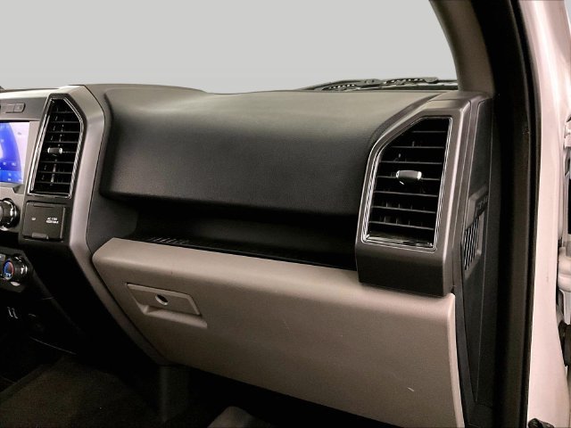 Used 2020 Ford F150 XLT w/ Equipment Group 302A Luxury AWD/4WD image 15