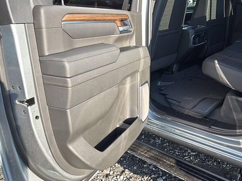 New 2026 Chevrolet Silverado 2500 High Country w/ High Country Premium Package AWD/4WD image 15