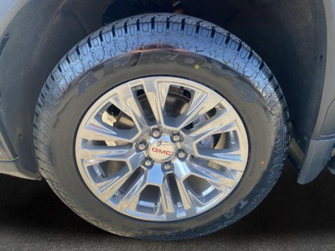 Certified 2024 GMC Sierra 1500 Denali AWD/4WD image 18