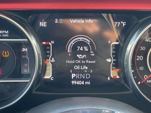 Used 2018 Jeep Wrangler Unlimited Rubicon AWD/4WD image 24