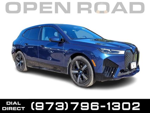 Used 2024 BMW iX xDrive50 w/ Sport Package AWD/4WD image 1