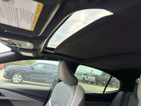 Used 2026 Toyota Camry SE w/ Convenience Package image 11