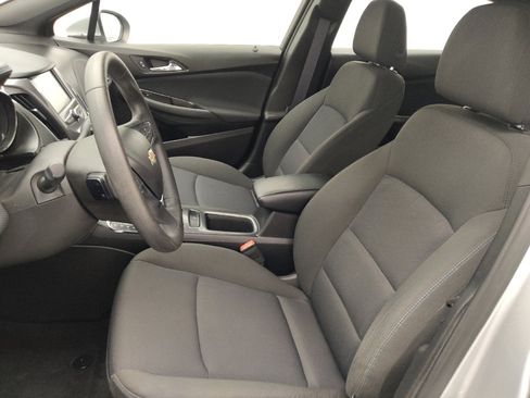Used 2016 Chevrolet Cruze LT w/ Convenience Package FWD image 17