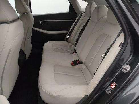 Used 2023 Hyundai Sonata SE FWD image 18