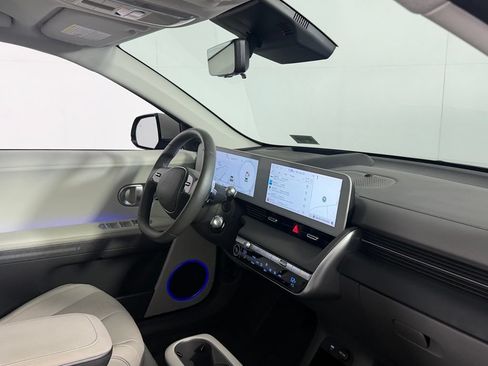 Used 2024 Hyundai Ioniq 5 Limited AWD/4WD image 35
