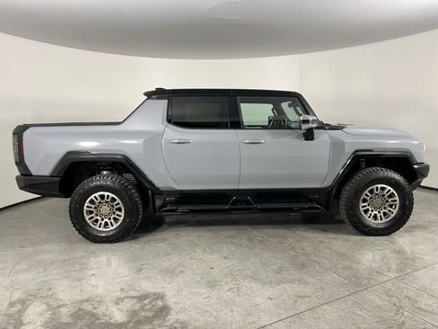 Used 2025 GMC Hummer EV 3X w/ Extreme Off-Road Package AWD/4WD image 9