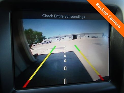 Used 2018 Jeep Cherokee Latitude Plus AWD/4WD image 8