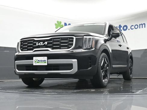 Used 2025 Kia Telluride S AWD/4WD image 7