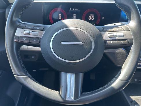 Used 2025 Hyundai Kona SEL image 22