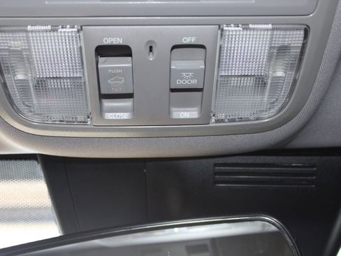 Used 2021 Honda CR-V EX image 35