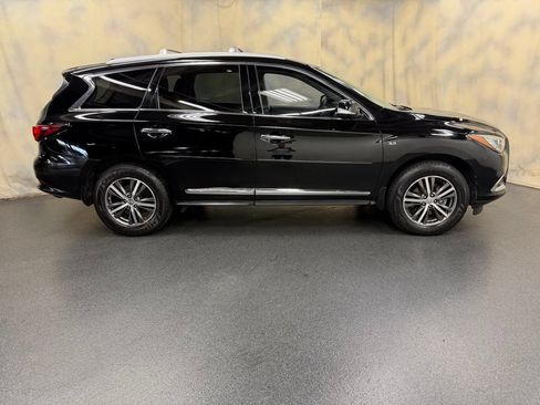 Used 2017 INFINITI QX60 Luxe AWD/4WD image 9