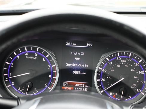 Used 2018 INFINITI Q60 3.0t Luxe w/ Sensory Package 3.0T Luxe image 17