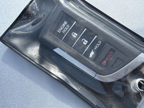 Certified 2026 Acura MDX FWD w/ Technology Package image 37
