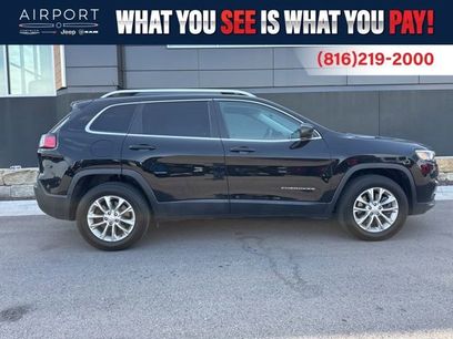Used 2019 Jeep Cherokee Latitude w/ Popular Appearance Group