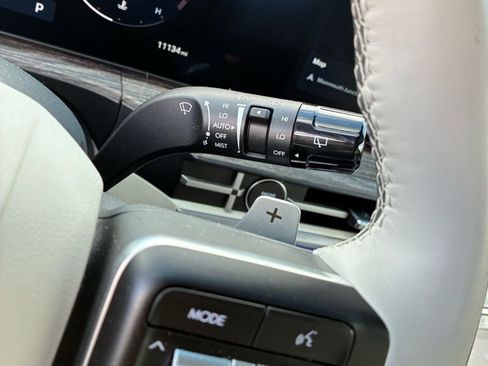 Used 2024 Hyundai Santa Fe Calligraphy image 29