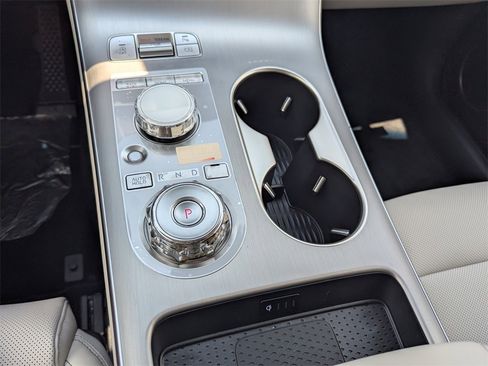 New 2026 Genesis GV70 2.5T Select image 22