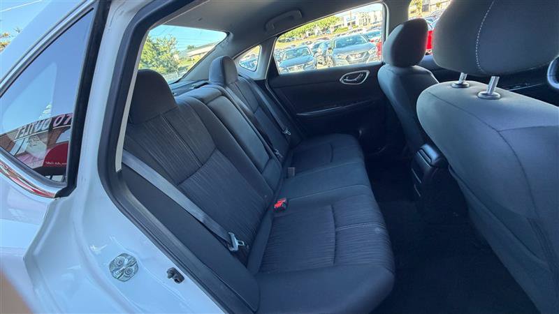 Used 2017 Nissan Sentra SV FWD image 11