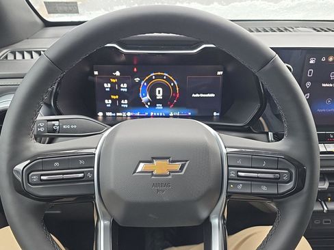 New 2025 Chevrolet Colorado LT w/ LT Convenience Package image 12