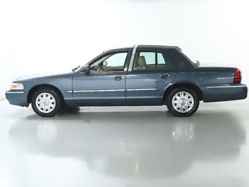 Used 2008 Mercury Grand Marquis GS image 4