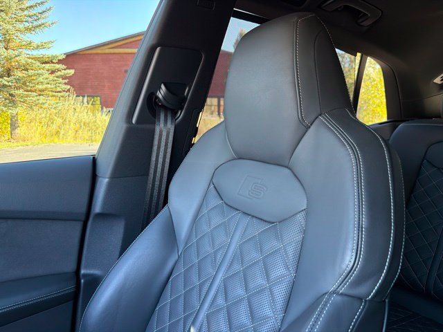 Used 2024 Audi SQ8 Prestige w/ Prestige Package AWD/4WD image 40