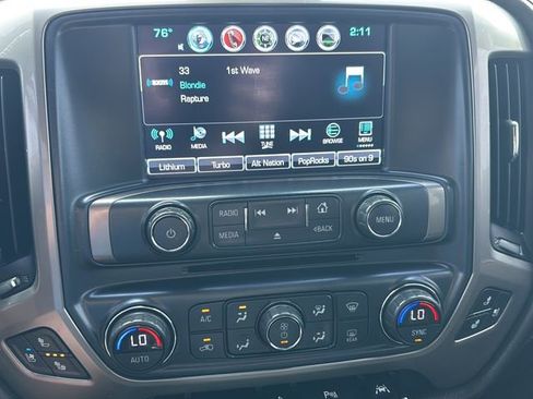 Used 2018 Chevrolet Silverado 1500 High Country AWD/4WD image 23