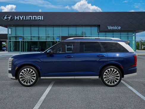 New 2027 Hyundai Palisade Calligraphy FWD image 3