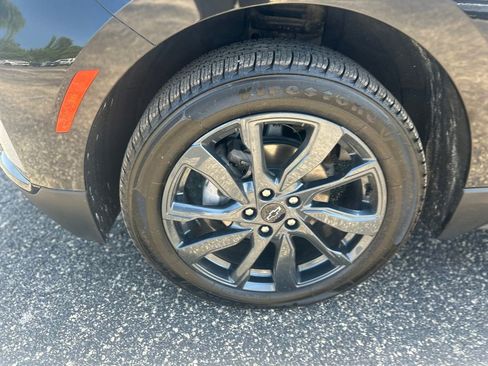 Used 2022 Chevrolet Equinox RS w/ RS Plus Package AWD/4WD image 35