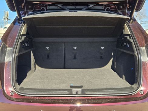 Used 2023 Buick Envision Avenir image 26