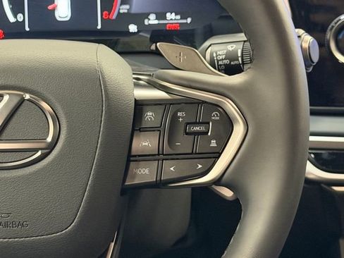 Used 2025 Lexus RX 350 FWD w/ Technology Package image 16
