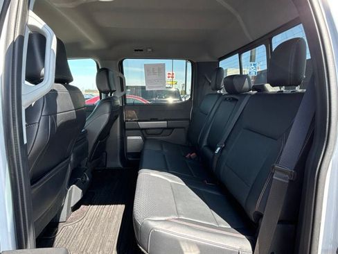Used 2022 Ford F150 Lariat w/ FX4 Off-Road Package AWD/4WD image 26