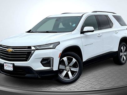 Used 2023 Chevrolet Traverse LT w/ LT Premium Package