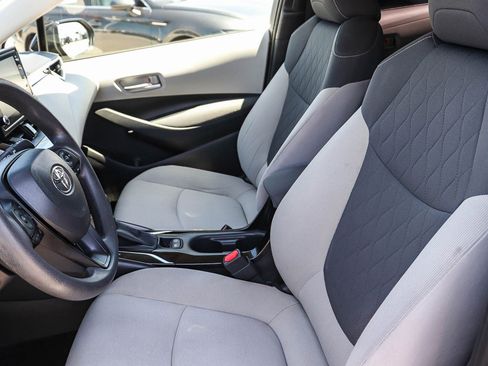 Certified 2020 Toyota Corolla LE FWD image 17