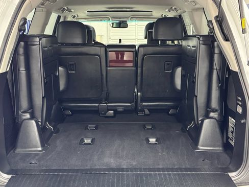 Used 2015 Lexus LX 570 4WD image 7