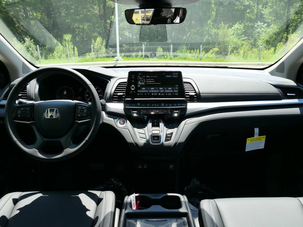 New 2026 Honda Odyssey EX-L image 17