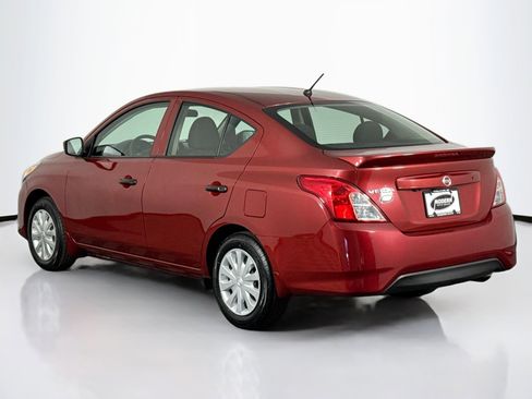 Used 2019 Nissan Versa S Plus image 9