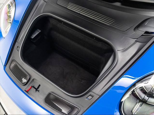 Used 2026 Porsche 911 GT3 RWD image 15