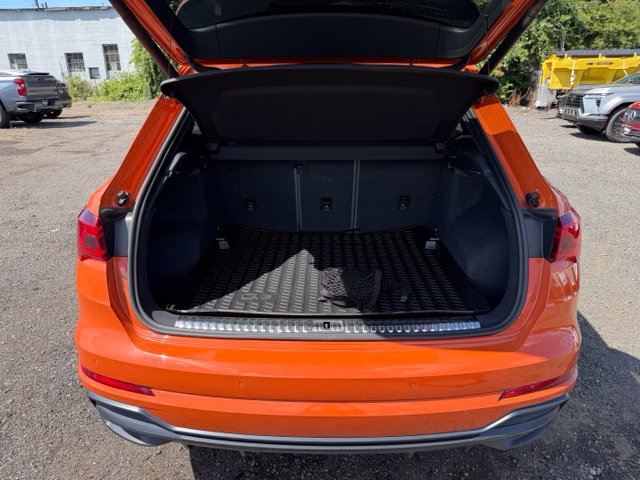 Used 2019 Audi Q3 2.0T Premium Plus AWD/4WD image 11