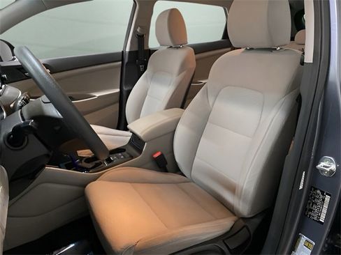 Used 2021 Hyundai Tucson SE image 55