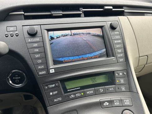 Used 2010 Toyota Prius Five image 23