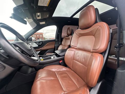 Used 2020 Lincoln Aviator Reserve w/ Equipment Group 202A AWD/4WD image 30