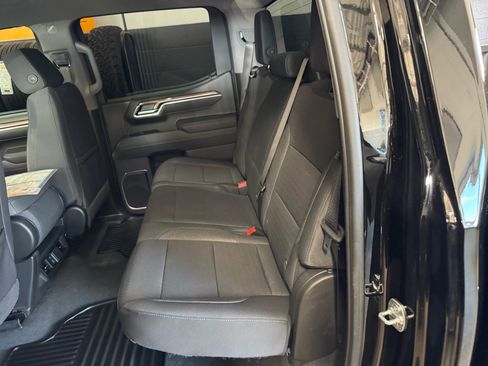 Used 2025 Chevrolet Silverado 1500 LT w/ Z71 Off-Road Package image 11