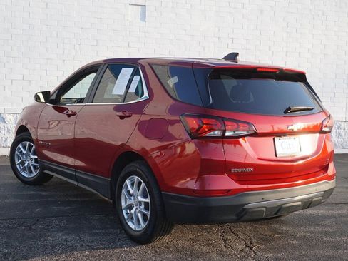 Used 2024 Chevrolet Equinox LT w/ LPO, Floor Liner Package FWD image 7