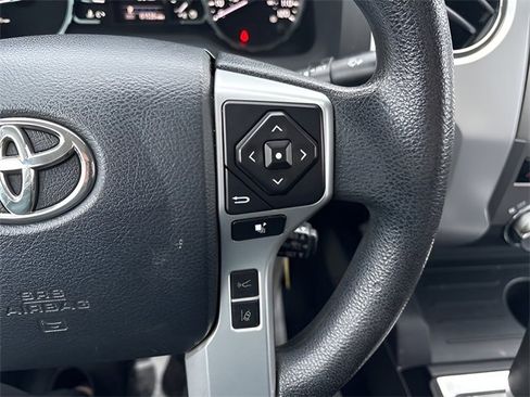 Used 2018 Toyota Tundra SR5 w/ SR5 Upgrade Package image 11