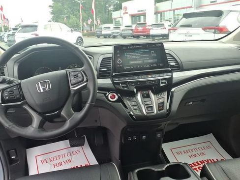 Used 2025 Honda Odyssey Elite image 10