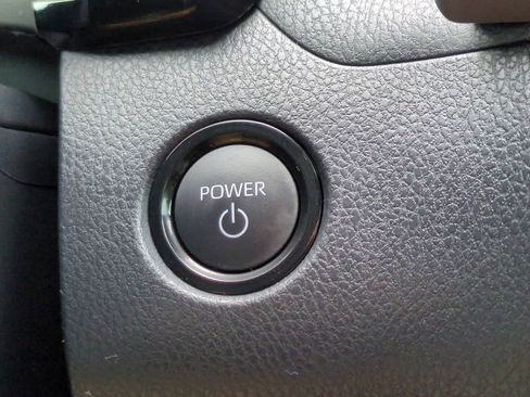 Used 2026 Toyota Camry SE FWD image 25