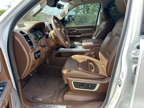 Used 2022 RAM 1500 Limited RWD image 11