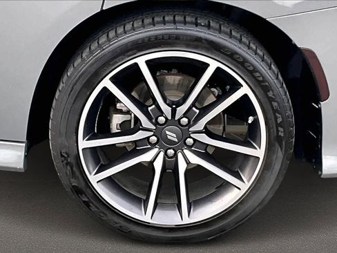 Used 2023 Dodge Charger R/T w/ Technology Group image 37