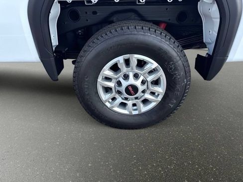 New 2026 GMC Sierra 2500 Pro w/ 1SA Pro Safety Plus Package AWD/4WD image 41